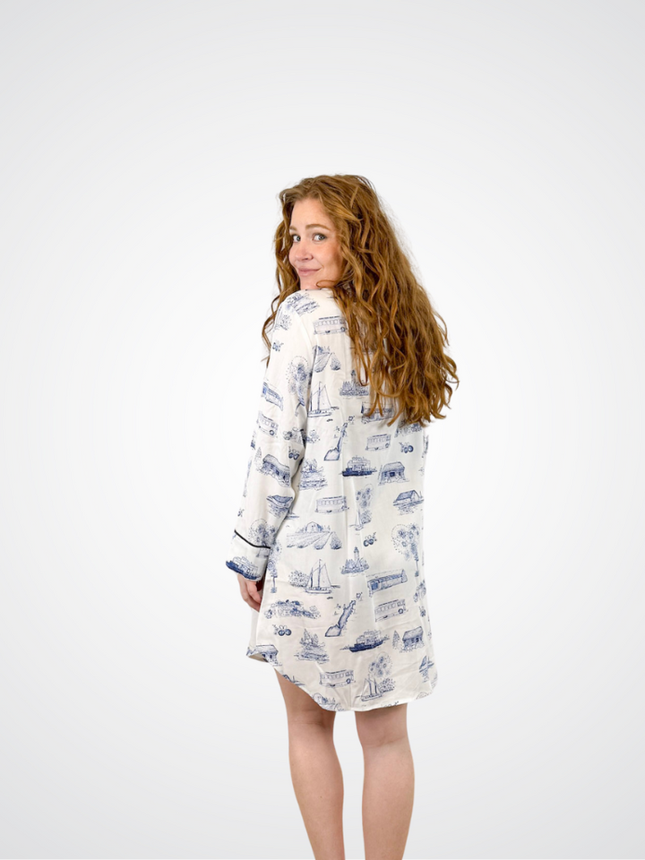 Door County Toile White & Navy Sleep Shirt